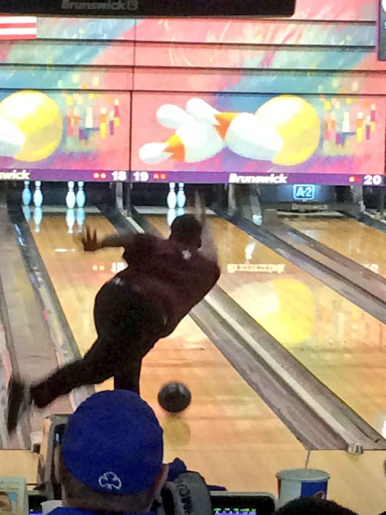 DavidsonEnglish's tweet photo. Cheering on JV and Varsity at my first bowling event! #FillTheBowlOne #GoCubs
π―π
πΎπ³ https://t.co/QT2kewK9EG