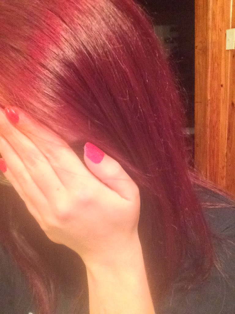 BrittMurphy731's tweet photo. #redhairdontcare https://t.co/nn2B9Xycas