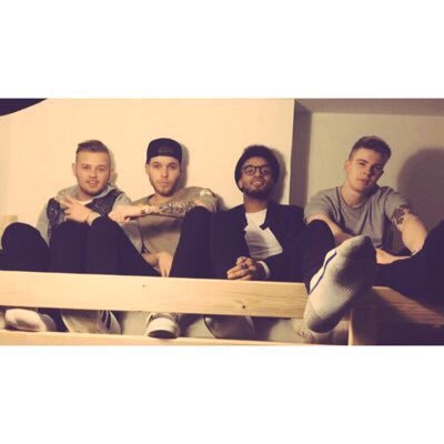 nicolefrancey's tweet photo. everyone go give @FourthIntake a follow, they're a new boyband and deserve all the support possible💜

RT https://t.co/UFIGx9Lhsr