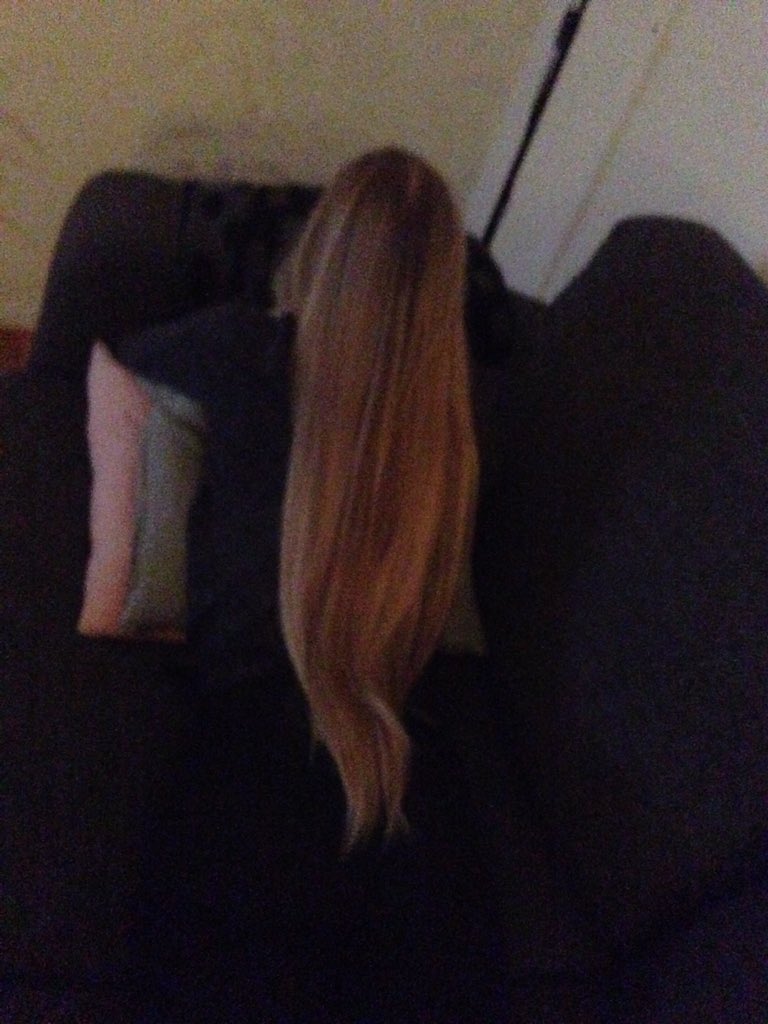 fannnyp's tweet photo. @PRudell 🙋🏼💇🏼 https://t.co/3f2WG3xWwe