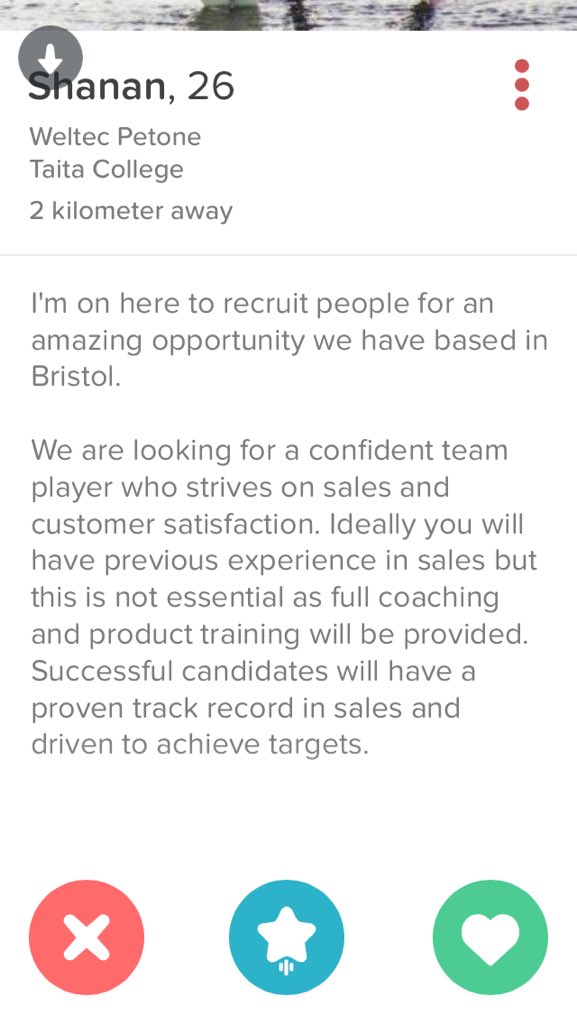 TinderellaLDN's tweet photo. That awkward moment when you got your #job through #tinder https://t.co/1DWX1UtO2X