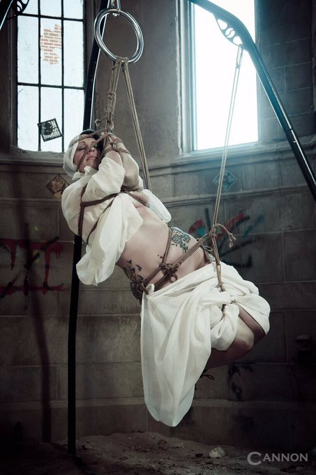 At prayer/At peace. @LGFuad7 in my @mocojute , shot by @RiggerCannon https://t.co/SgrQBw3T88<a class="tags" target="_blank" title="On Twitter" href="/?out=eyJ0eXAiOiJKV1QiLCJhbGciOiJIUzUxMiJ9.eyJpYXQiOjE3MjE1ODUwMjUsImlzcyI6InR3cG9ybnN0YXJzLmNvbSIsIm5iZiI6MTcyMTU4NTAyNSwiZXhwIjoxNzUzMTIxMDI1LCJyZWRpcmVjdF91cmwiOiJodHRwczovL3R3aXR0ZXIuY29tL0xHRnVhZDcifQ.flUcNu-scDQit1jvj8spywofLzMv_nSCH7ueVwMVRwV96uB4cDcj65yOlaI_WGGnvpeSkGyarWDVuJS9fVcNDw">@LGFuad7</a><a class="tags" target="_blank" title="On Twitter" href="/?out=eyJ0eXAiOiJKV1QiLCJhbGciOiJIUzUxMiJ9.eyJpYXQiOjE3MjE1ODUwMjUsImlzcyI6InR3cG9ybnN0YXJzLmNvbSIsIm5iZiI6MTcyMTU4NTAyNSwiZXhwIjoxNzUzMTIxMDI1LCJyZWRpcmVjdF91cmwiOiJodHRwczovL3R3aXR0ZXIuY29tL21vY29qdXRlIn0.saqQdp4uCkHvUXjLRDRKEKeQnaDkOaASFdK6J-JKOIf5B0cEIgOLLh1XxpywqpyCj2YTwWI780khj9JLcIcyMA">@mocojute</a><a href="/tag/trumpkin"class="tags"><span>#trumpkin</span></a>