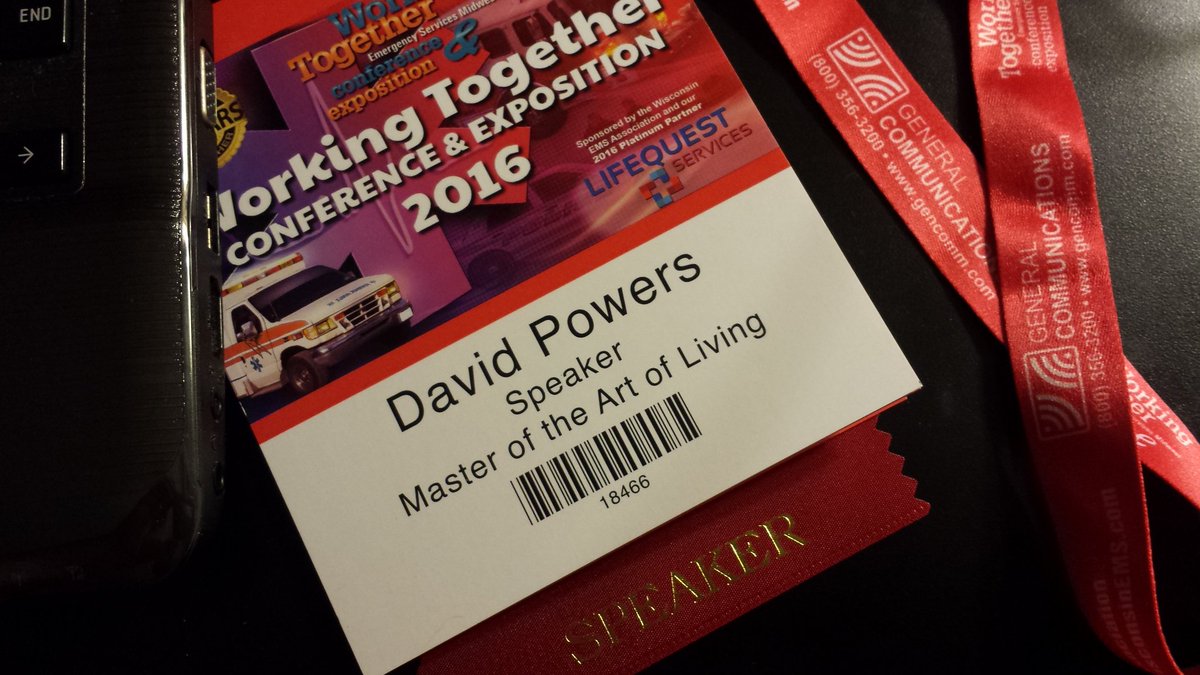 DrDavidPowers's tweet photo. Having a blast at #WEMSA2016! #EMS #speaker https://t.co/4vHYgXS540