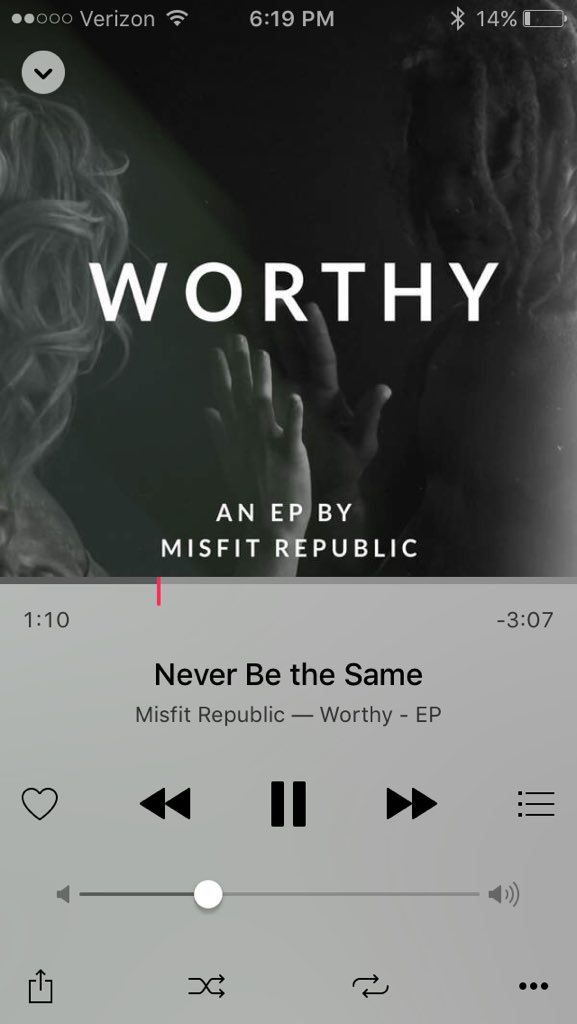PhilipUrdiales's tweet photo. Shoutout to @ChrisDurso and the Misfit Republic crew for putting this song out. Pre-order the album now #WorthyEP https://t.co/d9vdviO7sB