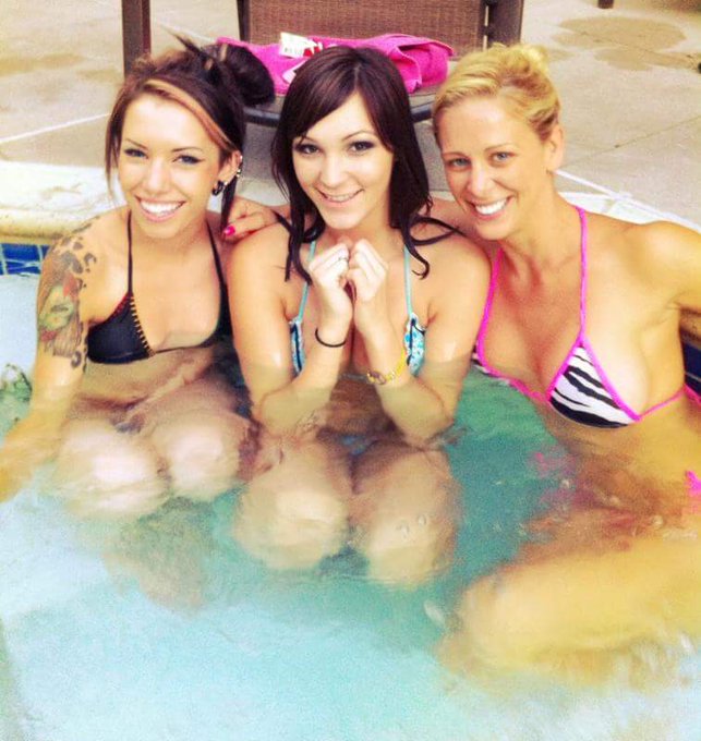 Throwback to 2012. . @HMHollyMichaels @CherieDeVille https://t.co/jmi1qKF3RK<a class="tags" target="_blank" title="On Twitter" href="/?out=eyJ0eXAiOiJKV1QiLCJhbGciOiJIUzUxMiJ9.eyJpYXQiOjE3MjIyNjIwNzQsImlzcyI6InR3cG9ybnN0YXJzLmNvbSIsIm5iZiI6MTcyMjI2MjA3NCwiZXhwIjoxNzUzNzk4MDc0LCJyZWRpcmVjdF91cmwiOiJodHRwczovL3R3aXR0ZXIuY29tL0hNSG9sbHlNaWNoYWVscyJ9.K7z9hh-u06tcPjT8QdwSYq465dYwNE5sszstowRw8XnN9IM6ZuVwZQ1AUrt2pX4UVPQRvVqsUVnTa3OPZjxfTQ">@HMHollyMichaels</a><a class="tags" href="/tag/cheriedeville">@cheriedeville</a><a href="/tag/docs"class="tags"><span>#docs</span></a>