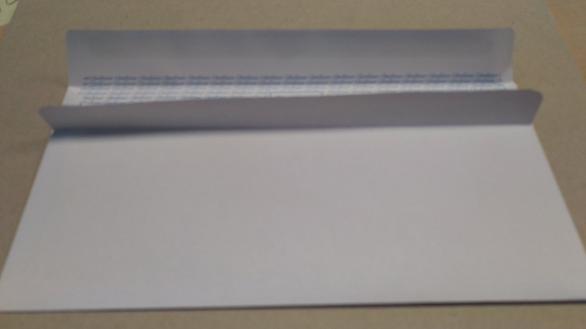 isthatathingie's tweet photo. Licking envelopes - Is that a thing?  Find out here https://t.co/e08Gn5H8qb   #isthatathing https://t.co/8v9bYFLjtl