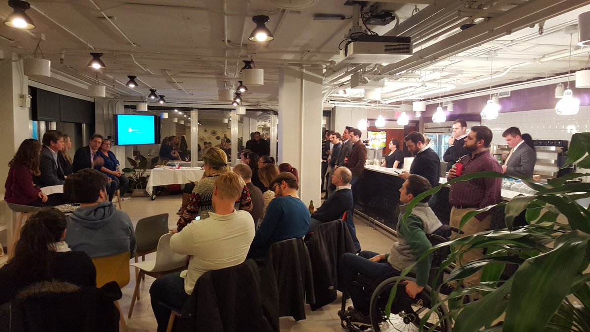 Jay Godfrey tweet media