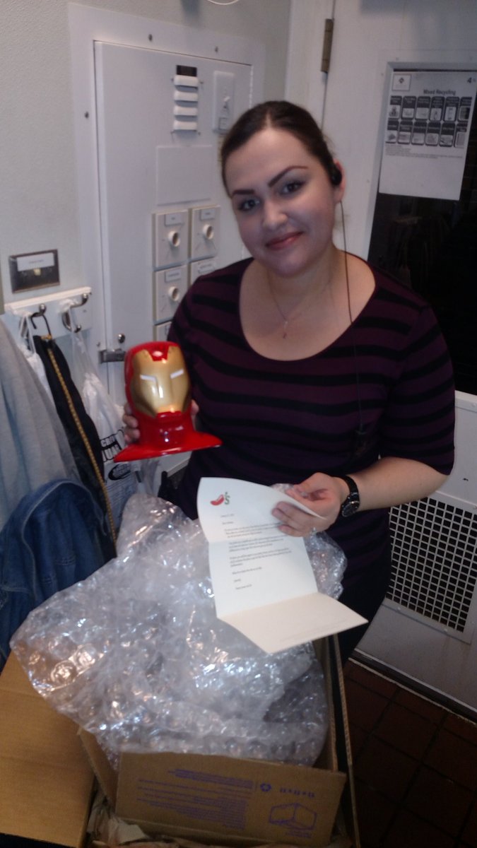 AmandaBabcock10's tweet photo. Cristina,feeling the #chilislove from cortaro! That's what making people feel special looks like to team Mckellips! https://t.co/Kew9kDhOKQ