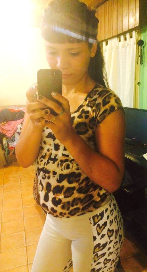 MicaelaEstrell1's tweet photo. Hola (Y) https://t.co/ZdYEu4hCbK