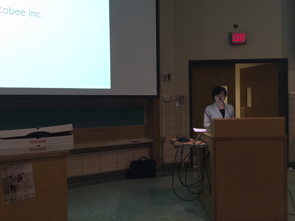 makv25's tweet photo. Now for the first presentation @ecobee Hao Xin #IoT #UX #UXDToronto #IntelMakerOn @UXDToronto https://t.co/Q9oD9PfVyt