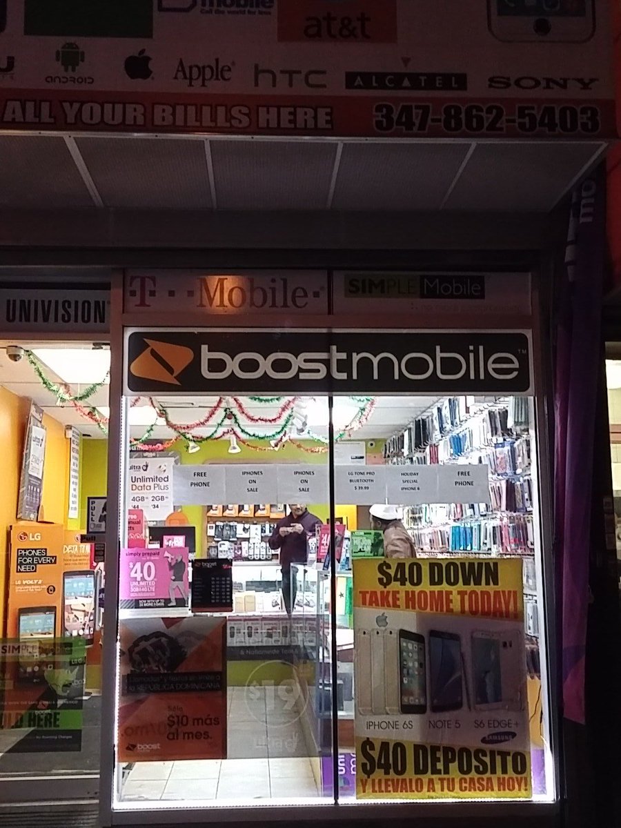Chris_AWI's tweet photo. #boostdealz AA Telecom is prepared for tax season @AWI_Tom @jtdarden @Wads20 https://t.co/OZ8FYUlHbB
