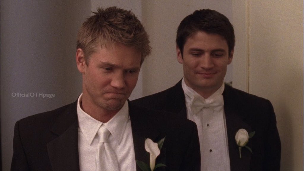 OfficialOTHpage's tweet photo. My favorite brothers. #OneTreeHill https://t.co/jtjJLqvIIr