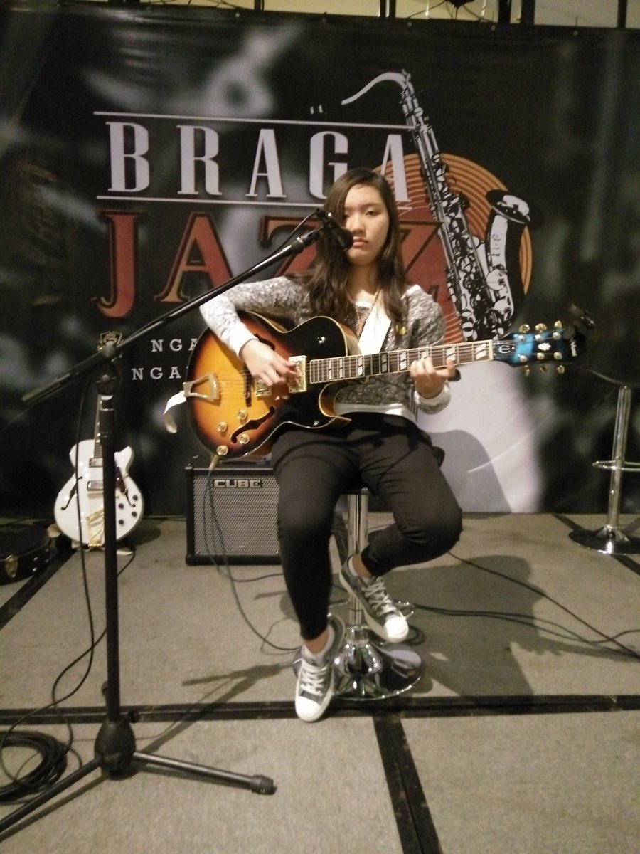 Nayra Dharma solo performance at braga jazz .... 28 jan. 2016