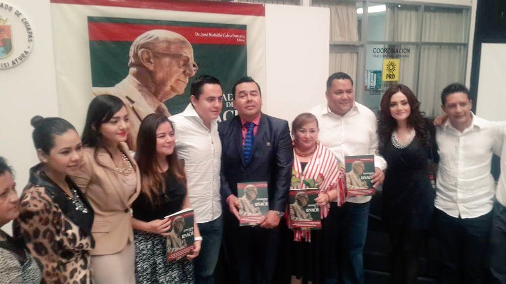 Dr_RodolfoCalvo's tweet photo. Dr. José @Rodolfo_Calvo Fonseca es autor del libro Fundador de la UNACH Dr. Manuel Velasco Suárez. Octubre 2014 https://t.co/0g6bf0S6ip
