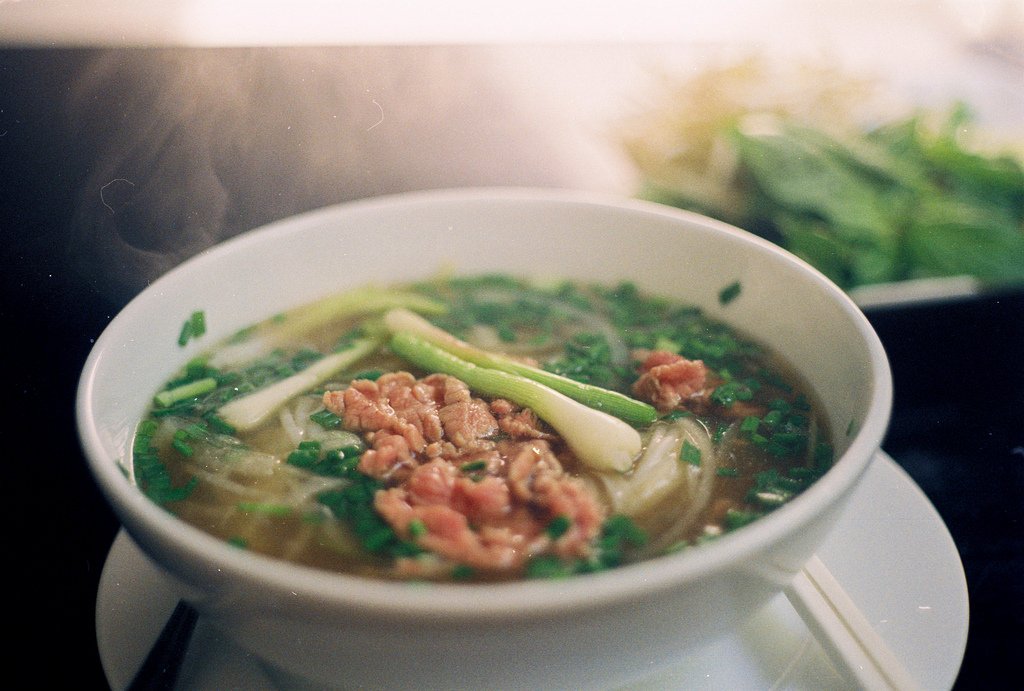 Top 10 foods that makes you fall in love with #Hanoi at the first bite! #travel 
ow.ly/XCRPF