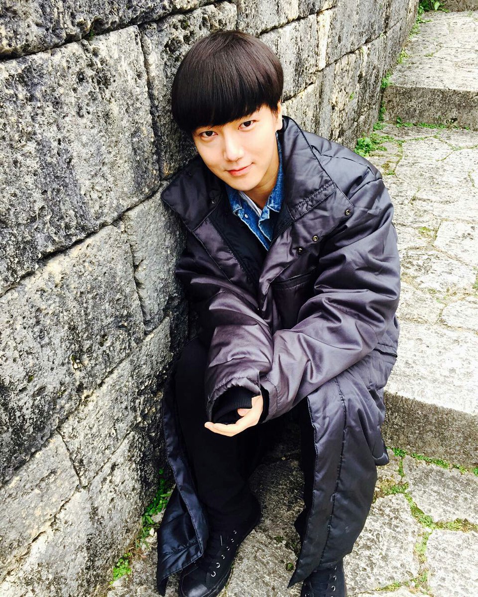 SJWorld__'s tweet photo. 160129 @shfly3424 IG Update: today is warm ... the weather is nice 🌞 #Sunshine #CheeringUp #WarmWarm https://t.co/GEyXiGZFZw
