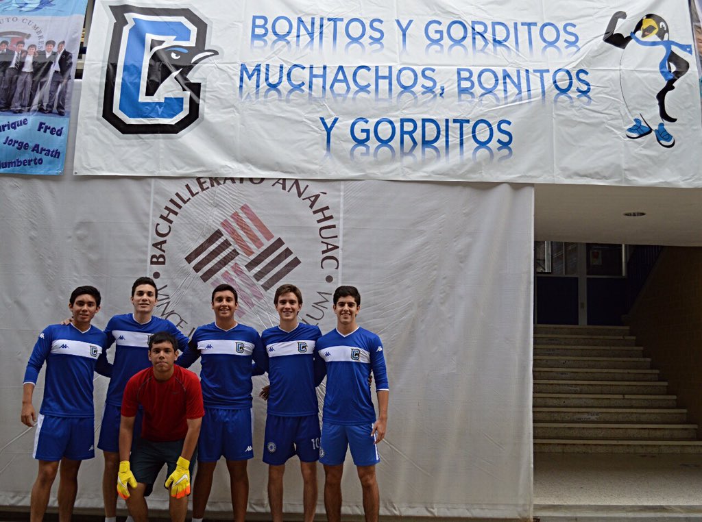 fcpenguinsmx's tweet photo. Fotos del equipo en nuestro primer partido de la #Nando5 🐧🐧 https://t.co/budDafZoB5
