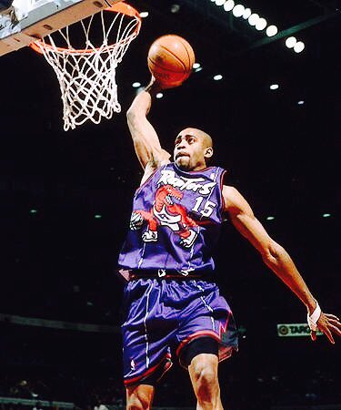 FTB_Podcast's tweet photo. These black and gold uni's the @Raptors are wearing are pretty fresh, but nothing beats these. #Raptors #NBAonTNT https://t.co/ix2NC2zTY6