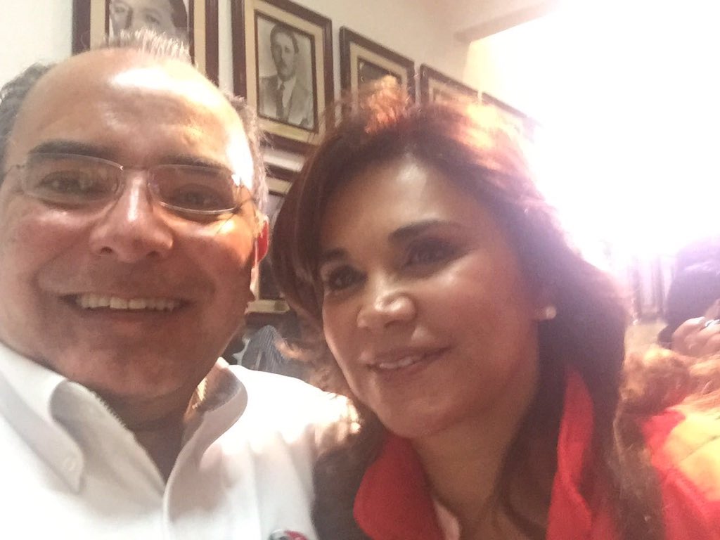 ppmarquez12's tweet photo. Respaldo de las estructuras, es la hora de tener una gobernadora!!! @SoyBlancaAlcala https://t.co/dlRY0gSEyw