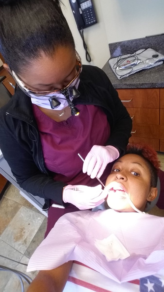 Mixology201's tweet photo. Look at that! Our owner Devonya is getting her teeth cleaned by the stars of the new season #marriedtomedicine https://t.co/pMp1rR9Oh5