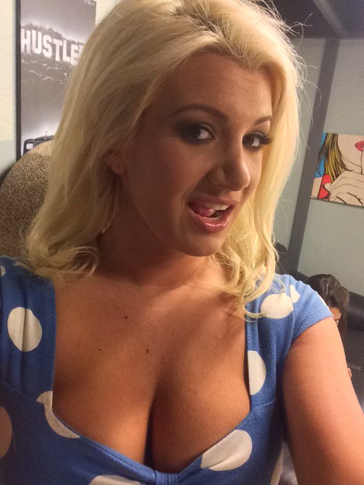 I got my pussy filled up for @Hustler &amp; ass fucked for. @DevilsFilm yup today was a great day!! 😍 https://t<a class="tags" href="/tag/hustler">@hustler</a><a href="/tag/setlife"class="tags"><span>#setlife</span></a>