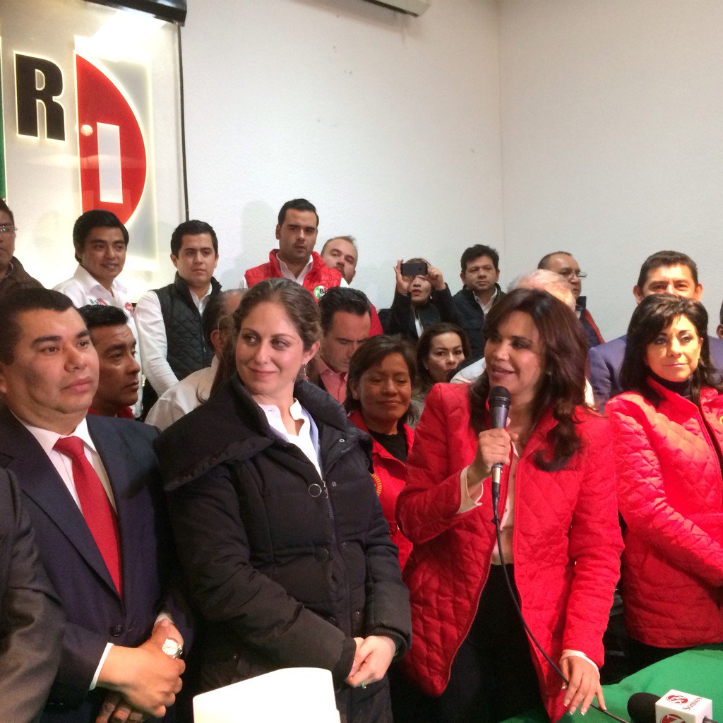 anitzaisa's tweet photo. Mujer de trabajo y compromiso, Tendremos Gobernadora!!! #JuntosConBlanca https://t.co/sKN4e90bs5