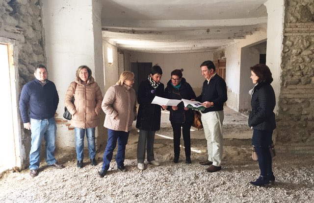 @FomentoVivienda va a destinar cerca de 700.000€ a la rehabilitación del Pósito de #Caniles baza.ideal.es/actualidad/512…