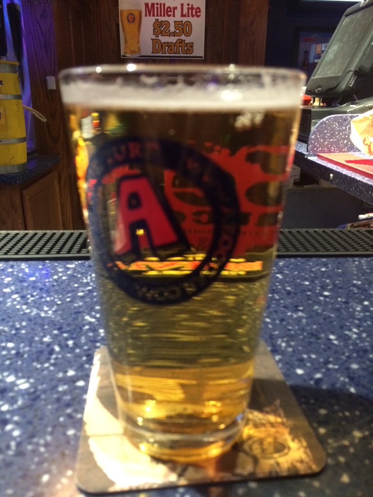 DaBeerMeister's tweet photo. @MillerLite having a great time at @Aroogas124 #dabeermeisterwashere https://t.co/UoVNm0r50e