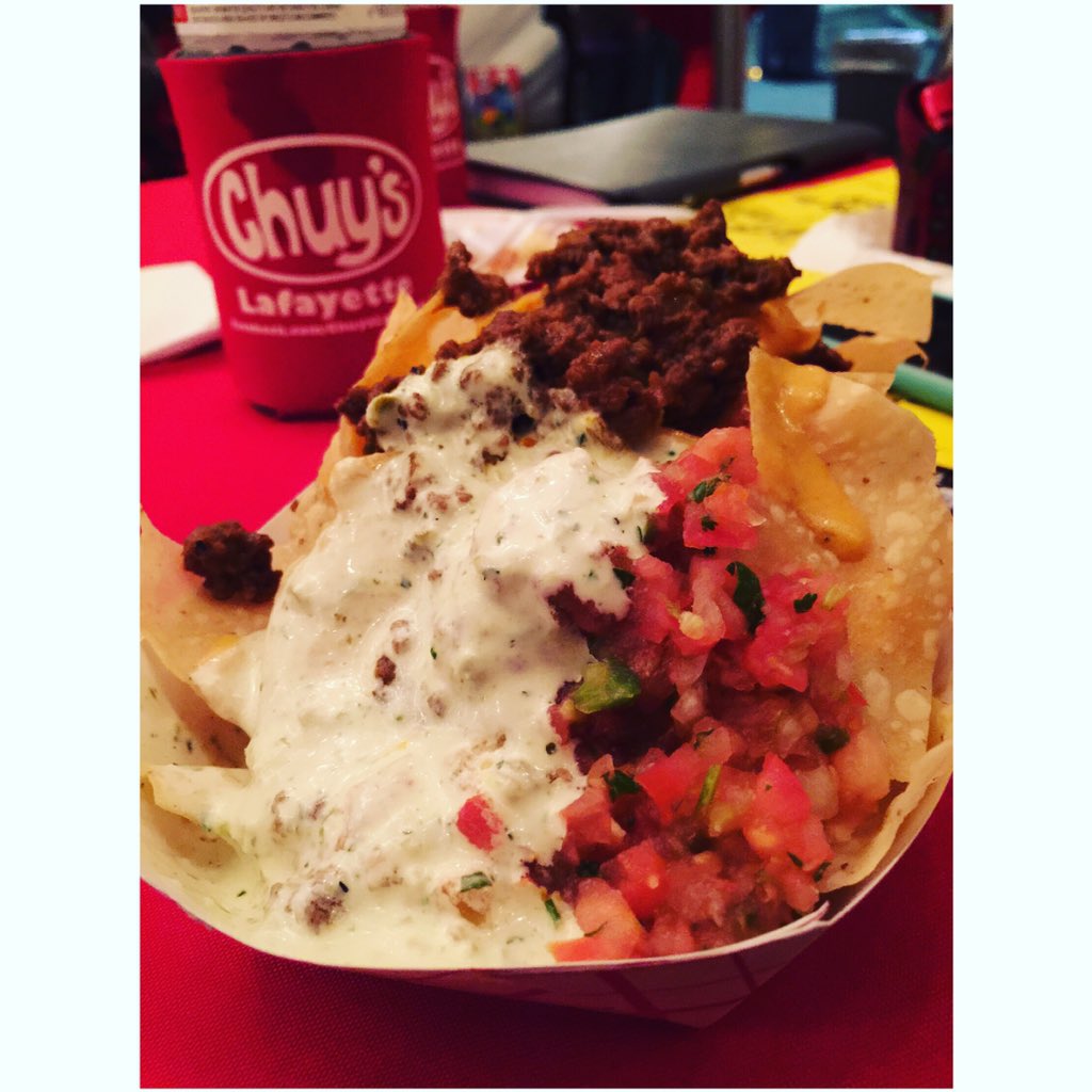 Dastylishfoodie's tweet photo. Had a great time @chuysrestaurant Media Preview Night! #ChuysLafayette #KillerNachos #GiveMeMoreJalapenoRanch https://t.co/uNRkXxjv32
