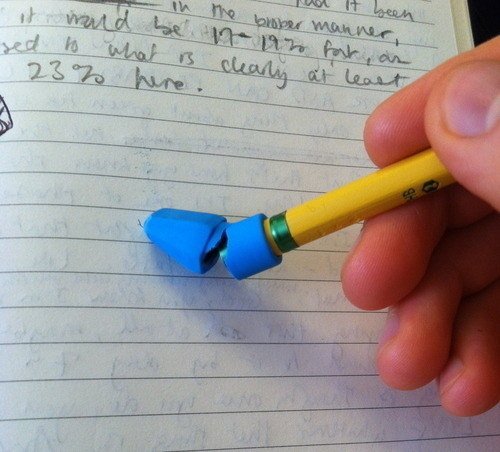 BuzzFeed's tweet photo. 19 frustrating moments from your childhood you’ve completely forgotten about https://t.co/1RRbGseqh1 https://t.co/vI5VbRwztq