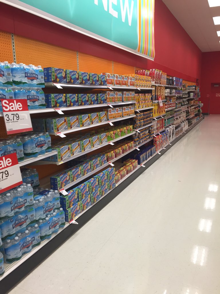 Seasonal zoned and full thanks to <a href="/BriantheLION19/">Brian Evola</a> 😁 #T1465  <a href="/stadler_brett/">Brett Stadler</a> <a href="/kelscap/">Kelsie Caplis</a> <a href="/johnp_sheehan/">John Sheehan</a>