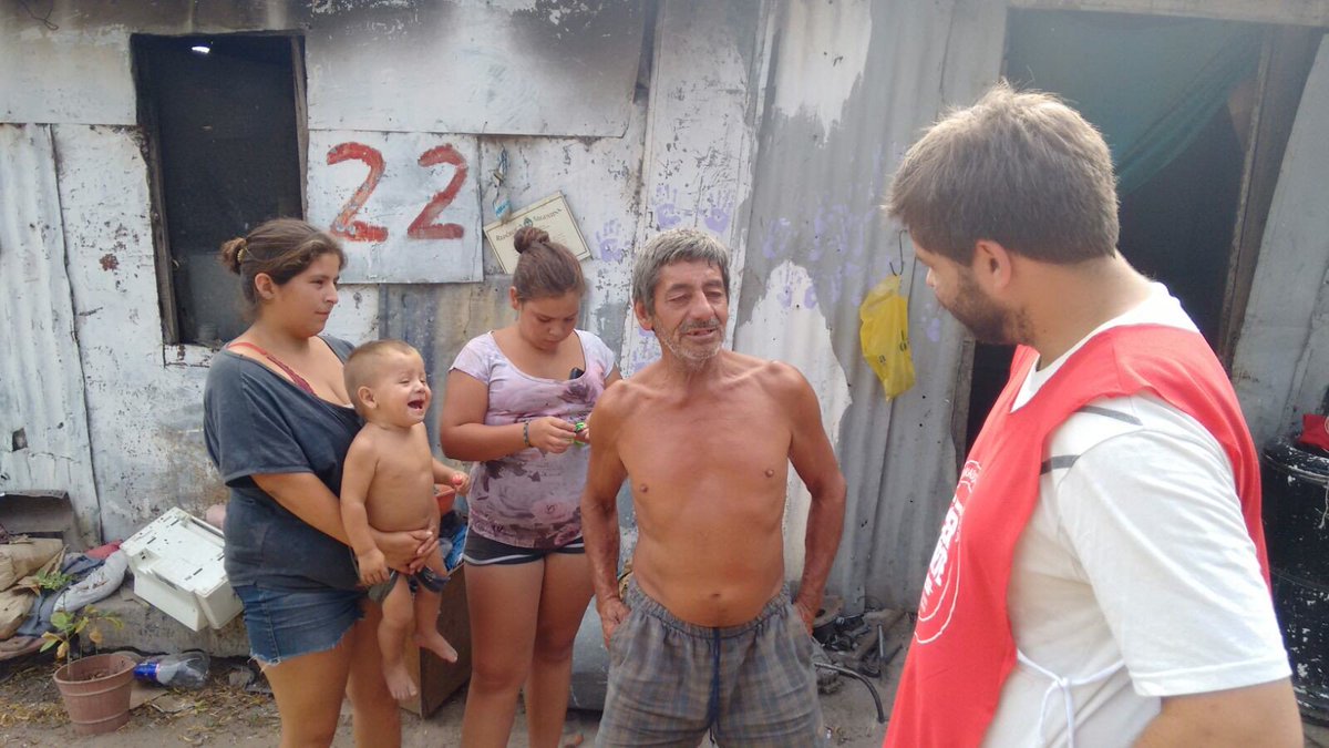 SerParteVLT's tweet photo. Hoy jueves 28/1 acercamos donaciones recibidas a las familias de Uriburu y el Rio. Sumate para la próxima! #SerParte https://t.co/r9uZTnrWx1