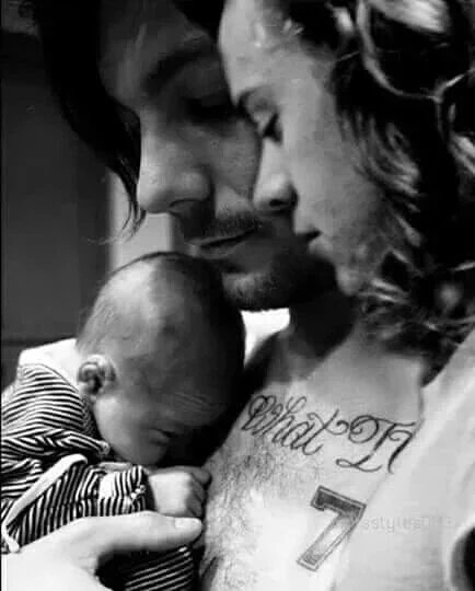 Drooling4Niall's tweet photo. That's more like it!
#LarryStillReal #LarryStylinson #LarryCongratsForTheBaby #larryesreal #larry2016 #larryhiderbb https://t.co/k5nK6pJ3Lp