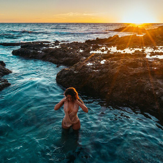 a little #tbt.. Laguna Beach 📷 @jefflombardo https://t.co/sZ8AVDoxC9<a href="/tag/tbt"class="tags">#tbt</a><a class="tags" target="_blank" title="On Twitter" href="/?out=eyJ0eXAiOiJKV1QiLCJhbGciOiJIUzUxMiJ9.eyJpYXQiOjE3MjA4MTkzODksImlzcyI6InR3cG9ybnN0YXJzLmNvbSIsIm5iZiI6MTcyMDgxOTM4OSwiZXhwIjoxNzUyMzU1Mzg5LCJyZWRpcmVjdF91cmwiOiJodHRwczovL3R3aXR0ZXIuY29tL2plZmZsb21iYXJkbyJ9.q9xXV1ueKtezYiYq7u5SHl_ny4xFQpsKlcUYpOU09vt6b_huyNnDbLOAAvkOzGLZZVIy-m3F6xz4LLadXajLRA">@jefflombardo</a>