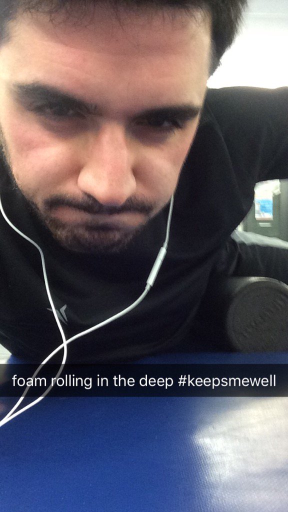 FoamRolling2016's tweet photo. Foam rolling in the deep keeps me well #mbwellness #keepsmewell
-B🌯 https://t.co/m0g2Zp9uGz