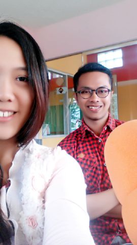 silvia_danis's tweet photo. Siaran lagi di #3jam with @EgaHardian ,,, slamat mendengarkan @TidarSaktiFM https://t.co/8CH7JeS90i