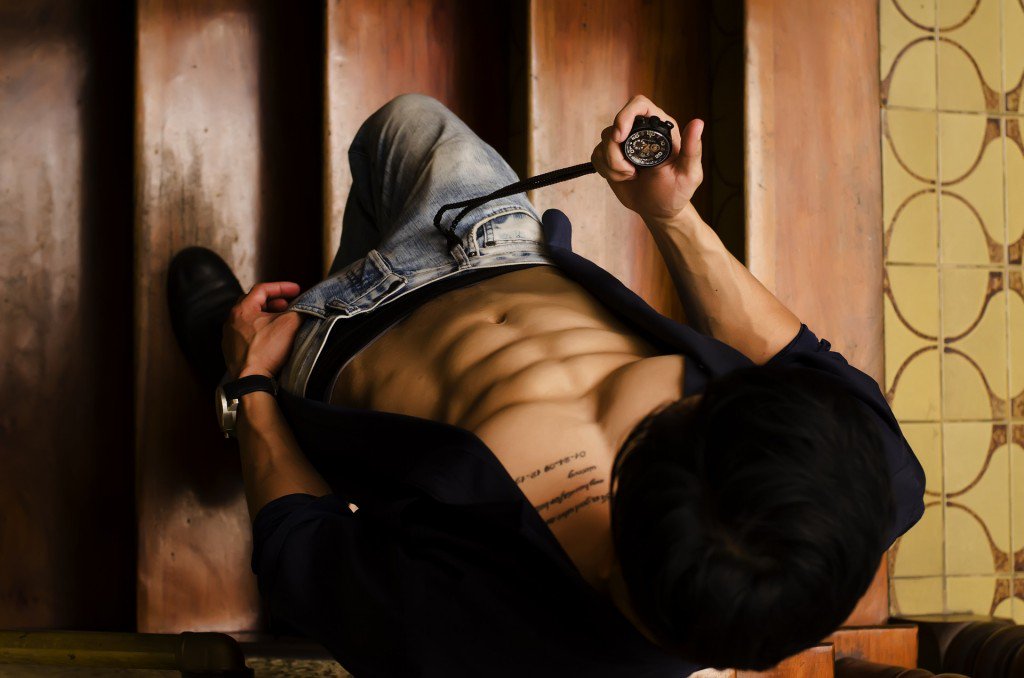 lapetitebox's tweet image. Wann ist ein Mann ein Mann? auf MyInstyleBox.com - lifestylegossip.ch/wann-ist-ein-m…