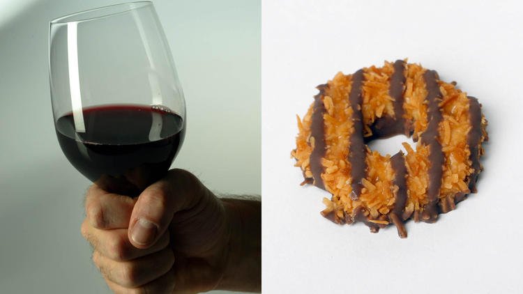 latimes's tweet image. How to pair wine with your favorite Girl Scout cookies lat.ms/1PE6T0i