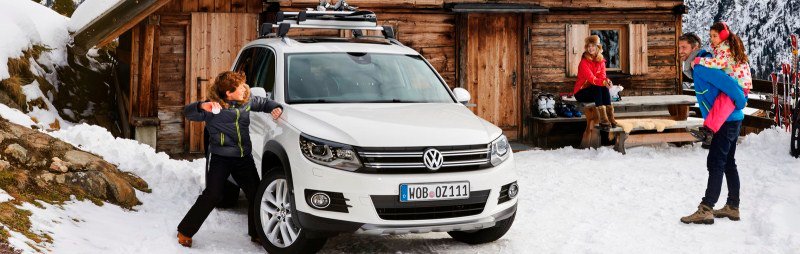 VW_es's tweet photo. ¿Tienes todo lo necesario para este invierno? #VWStore https://t.co/1SXyTJmkh9 https://t.co/fPWEHIvIn1