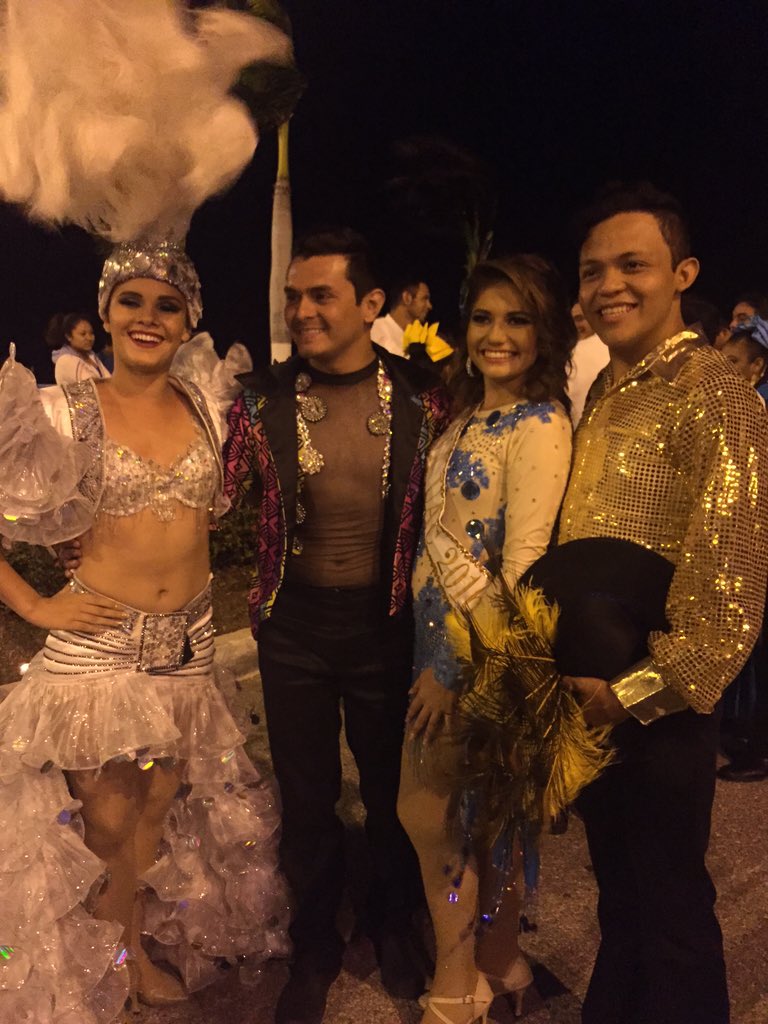 carnavalcampe's tweet photo. Arranque del #CarnavalCampeche2016 con el #FuneralMalHumor https://t.co/qJMUqpxX3x