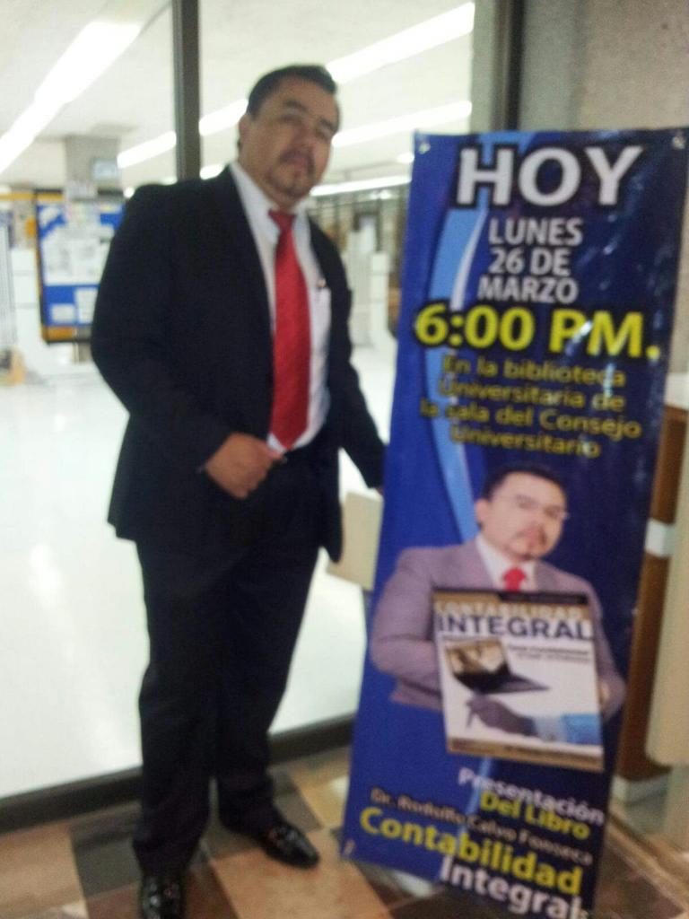 Dr_RodolfoCalvo's tweet photo. Dr. José @Rodolfo_Calvo Fonseca es autor del libro Contabilidad de Costos Integrales. Agosto 2012. https://t.co/i7FS5usvWR
