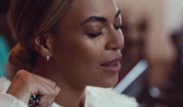 zrakepagnepapi's tweet photo. fuck it up BIHHH @zaynmalik https://t.co/tY73OL20Vb