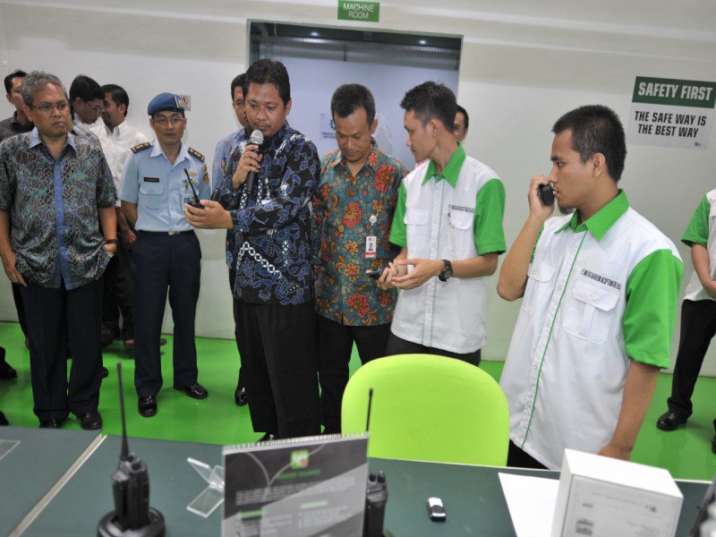 FIMoye's tweet image. Alat #Antisadap Ditanam di #Ponsel dlvr.it/KLdCS5