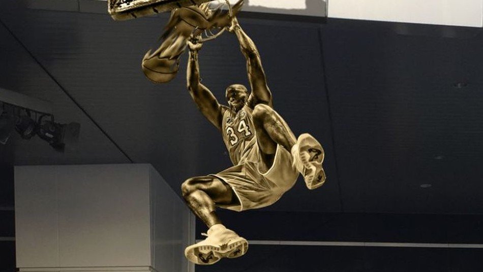 シャキール・オニール 銅像除幕式記念 フィギュア ※値下げしました レイカーズがシャキール・オニールの功績を称え、銅像を製作 │ NBA