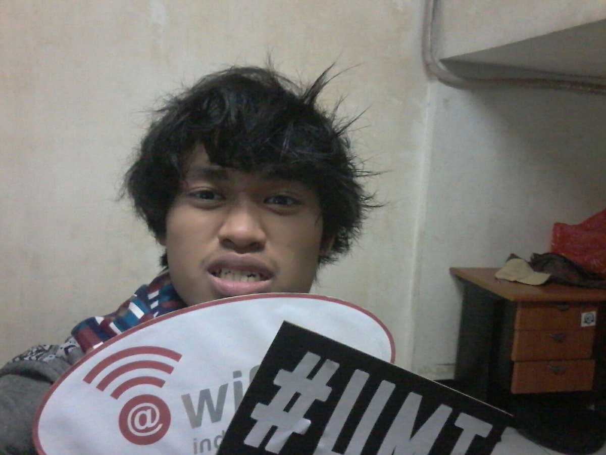 robin_aditya2's tweet photo. @wificorner_id sendirian tetat asik karna ada wifi.id yang menemani #wico #UMT https://t.co/AtUehYa7iG