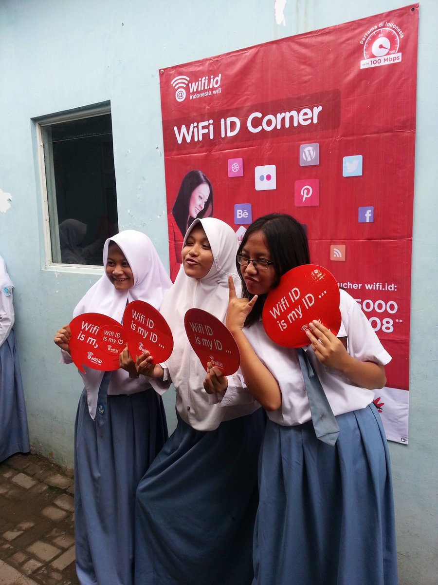 ditaanggrainiii's tweet photo. Kapan lagi bisa selfie kaya gini @wificorner_id #wico #Ayuda https://t.co/cNlZWRjyO6