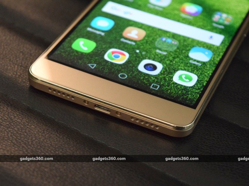 Gadgets360's tweet photo. The Honor 5X is a mid-range smartphone that's got what you need. Read our review: https://t.co/V8MRoIfwYX https://t.co/Vu3g9t07KK