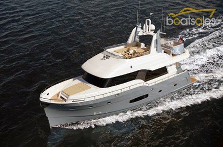 boatsalescomau's tweet image. New @Outerreefyachts 550 Trident on show and expected Down Under #newboats #passagemaker buff.ly/1SNgNDw