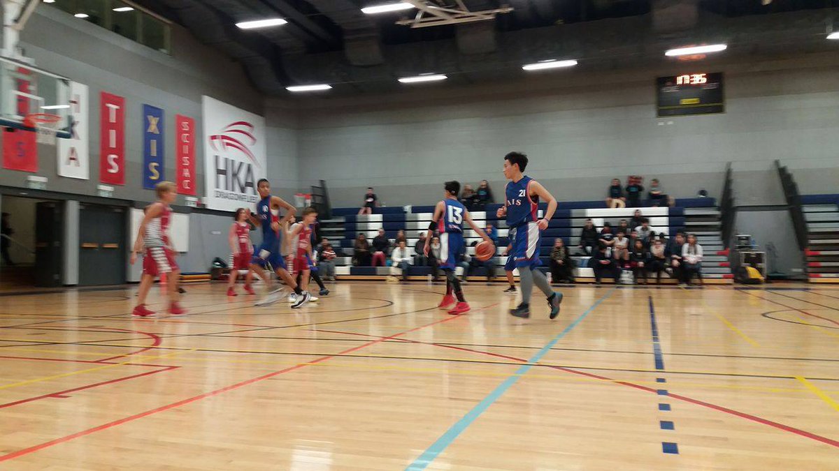 dsmithaissports's tweet photo. AIS U14B BB-Unbeaten this season, topple HKA 25-15 in semi! Heading to gold medal match vs Concordia. Go Eagles! https://t.co/QYxzXyUonc