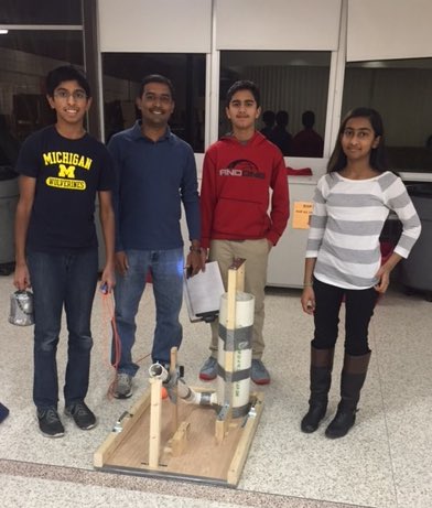 trfulcher's tweet photo. Science Olympiad teams are ready for competition this weekend. Go get 'em, Knights! #smiththinkers #airtrajectory https://t.co/atdeIS4JOw